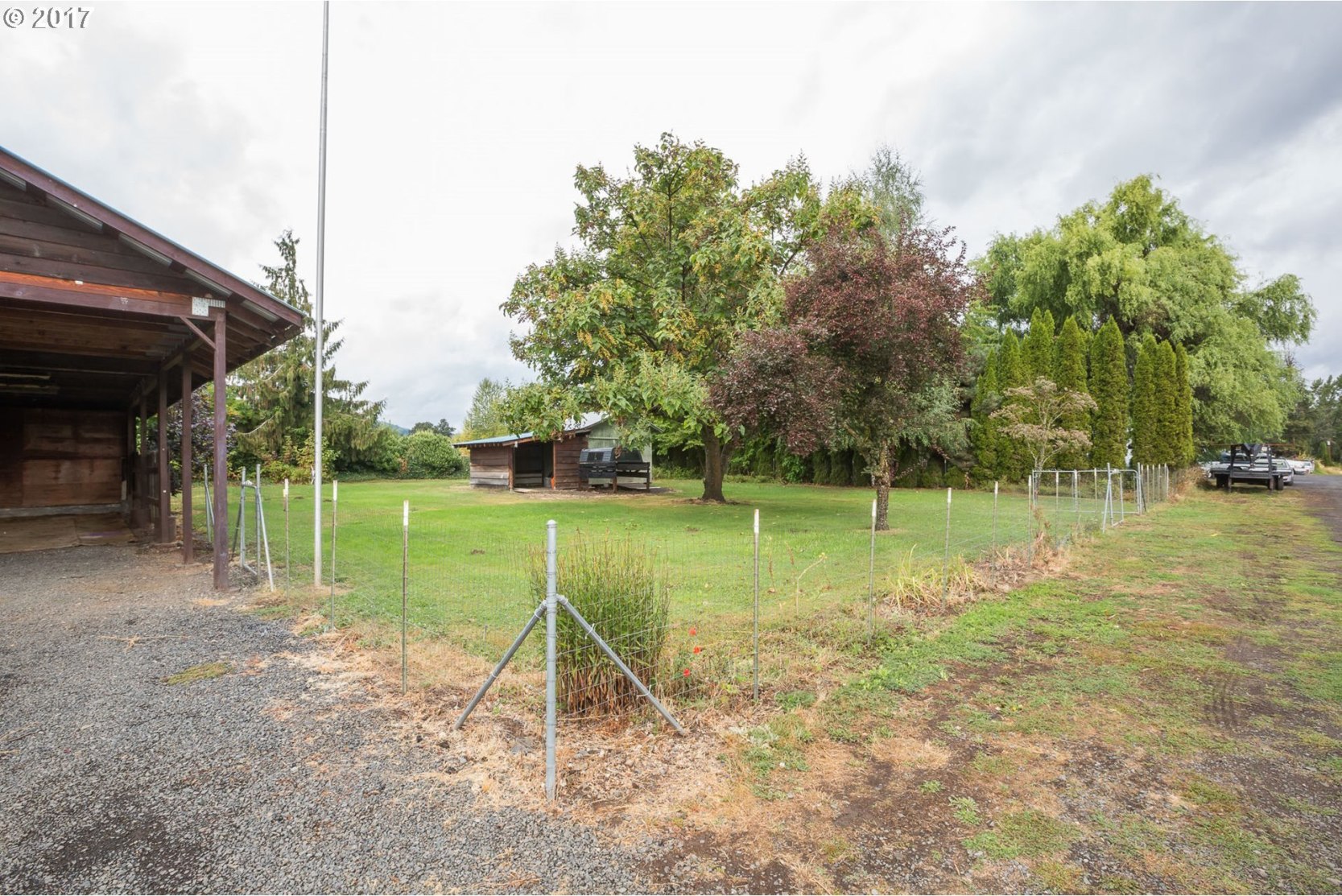 1940 Carter Road Hood River, OR 97031 - Photo 21 of 30