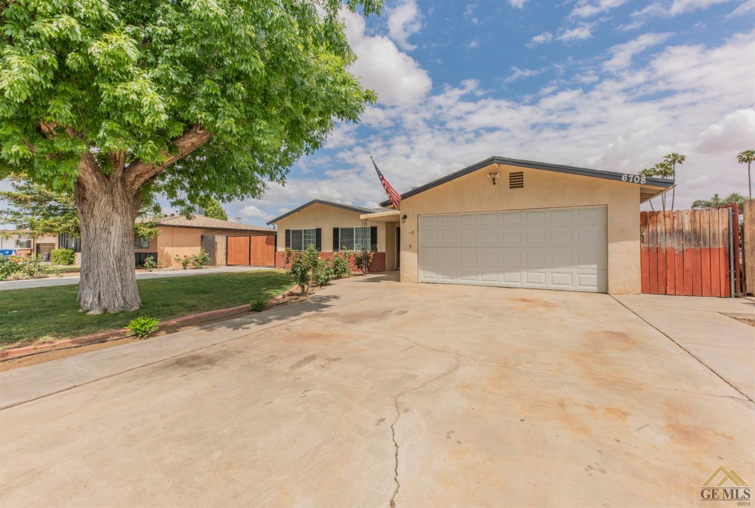 6708 Norris Road Bakersfield, CA 93308 - Photo 2 of 26