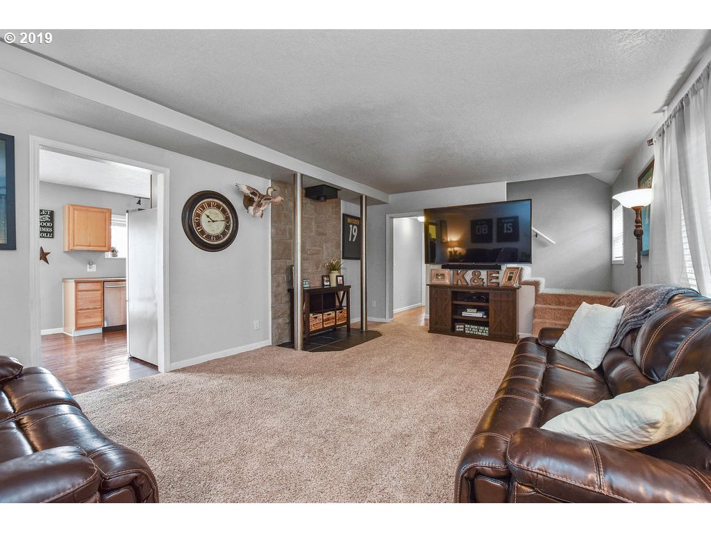 2600 38th Avenue Longview, WA 98632 - Photo 2 of 22