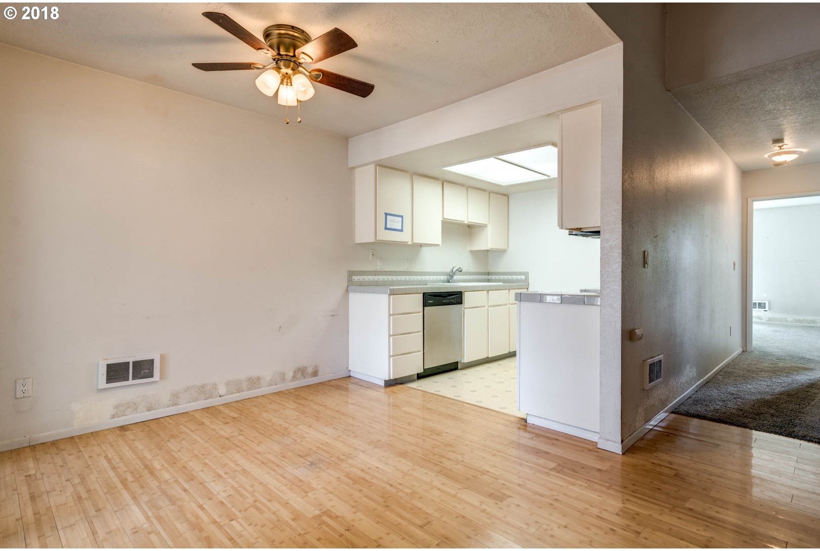 86 Kingsgate Road, Unit G202 Lake Oswego, OR 97035 - Photo 27 of 30 Gallery Image 27