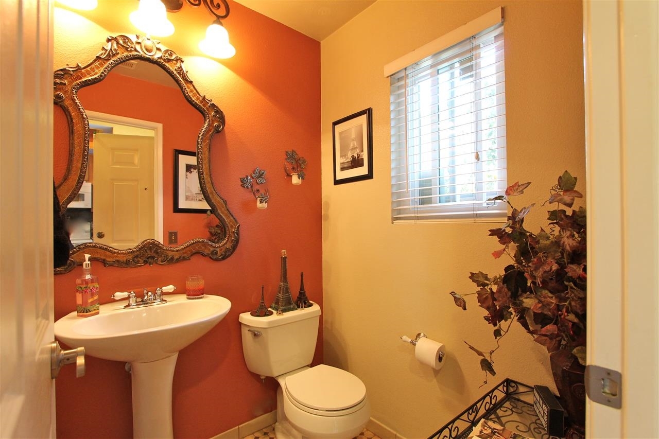 2235 Kings View Circle Spring Valley, CA 91977 - Photo 19 of 25 Half bath downstair with newer tile