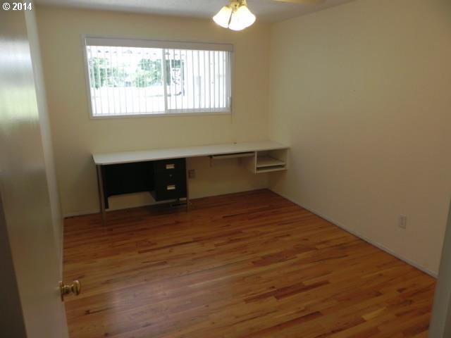1058 Randolph Road Woodburn, OR 97071 - Photo 8 of 16 Gallery Image 8