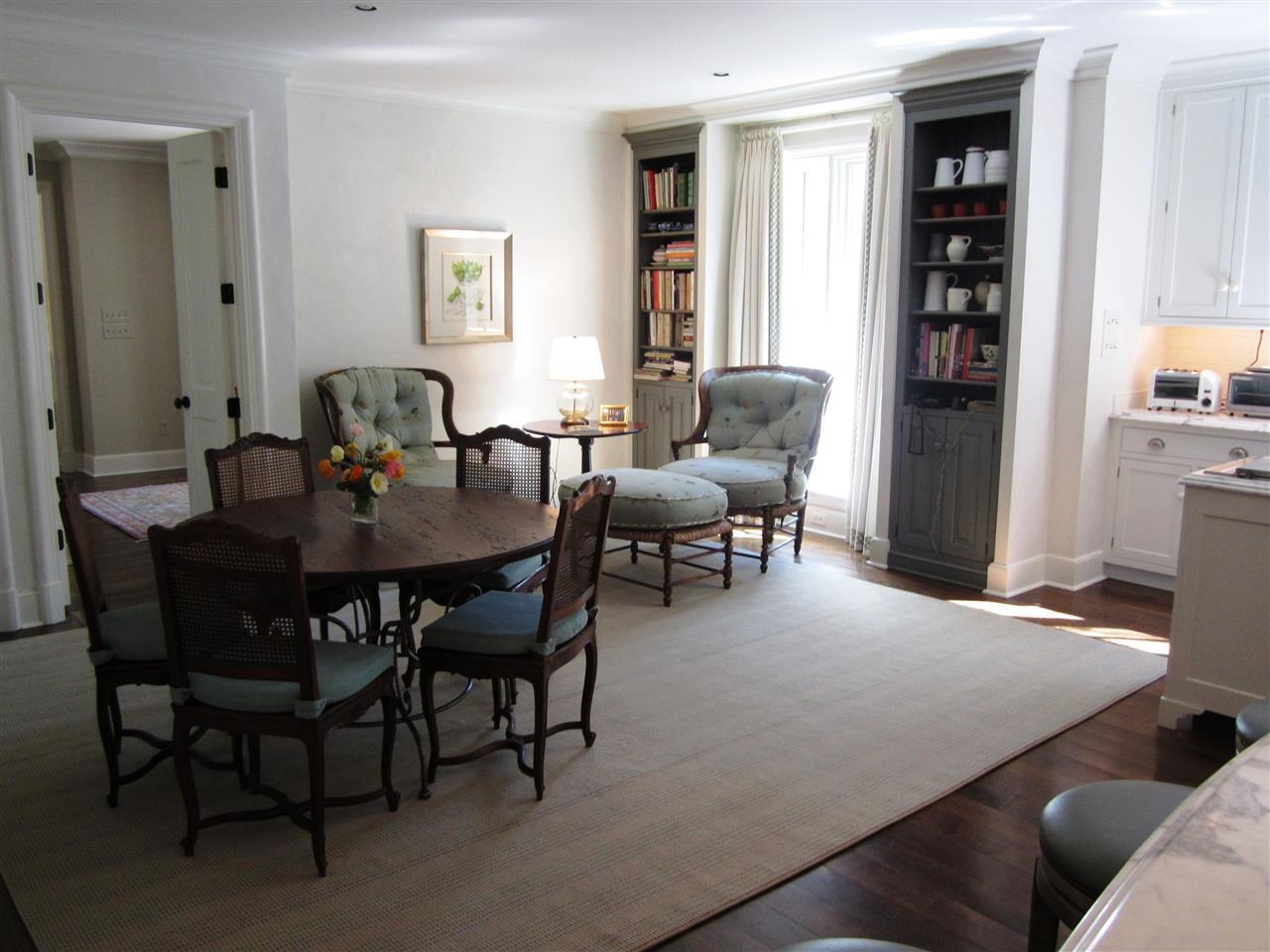 4108 Gwynne Road Memphis, TN 38117 - Photo 11 of 25 This large Keeping Room adjacent to Kitchen can be used in a variety of seating arrangements!