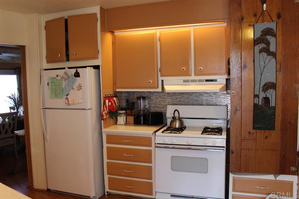2515 Sweetwater Road, Unit 6 Spring Valley, CA 91977 - Photo 9 of 24