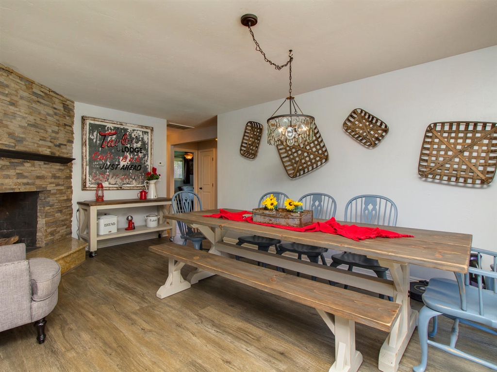 1322 East Fallbrook Street Fallbrook, CA 92028 - Photo 10 of 25 Gallery Image 10