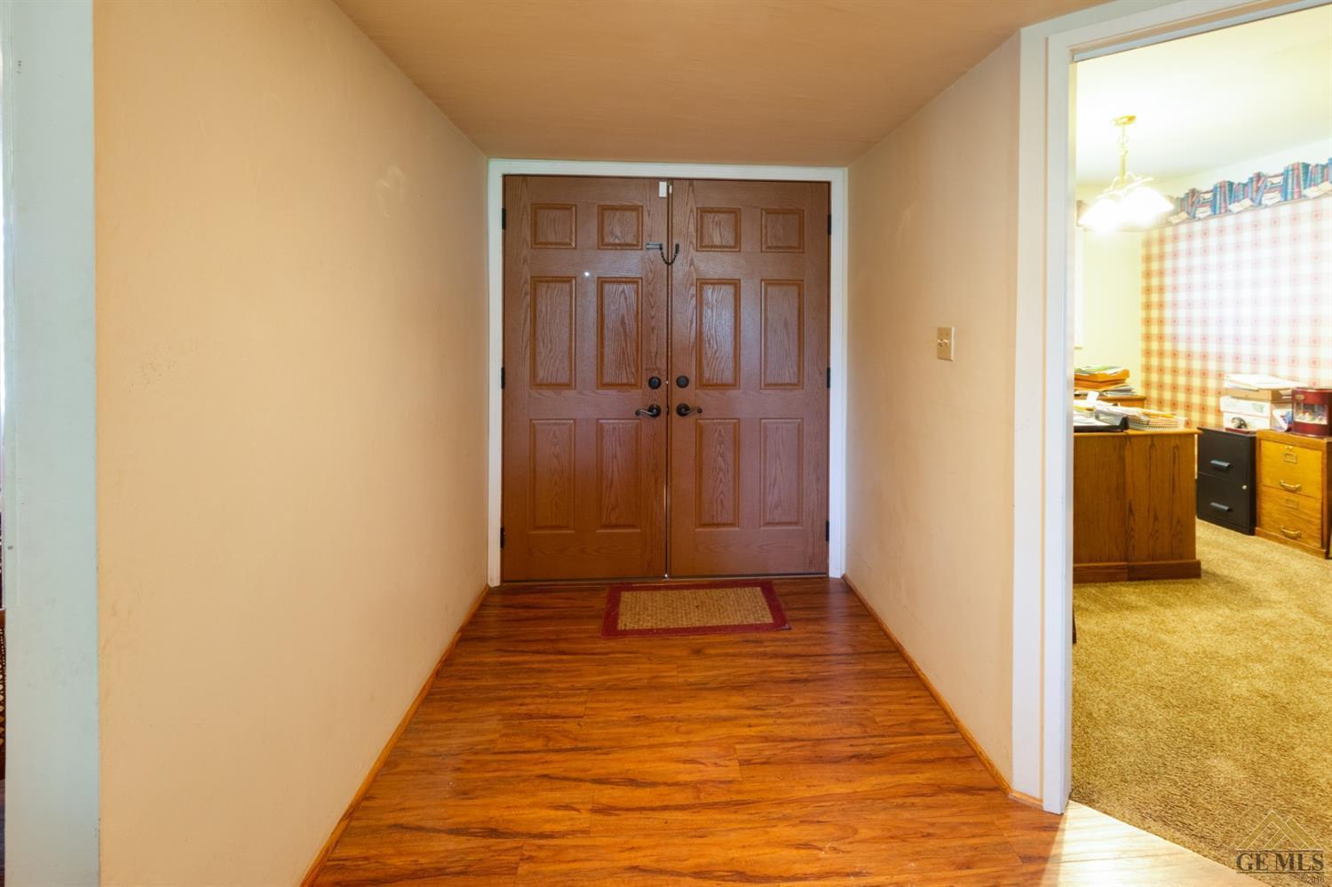 320 Renfro Road Bakersfield, CA 93314 - Photo 11 of 25 Gallery Image 11