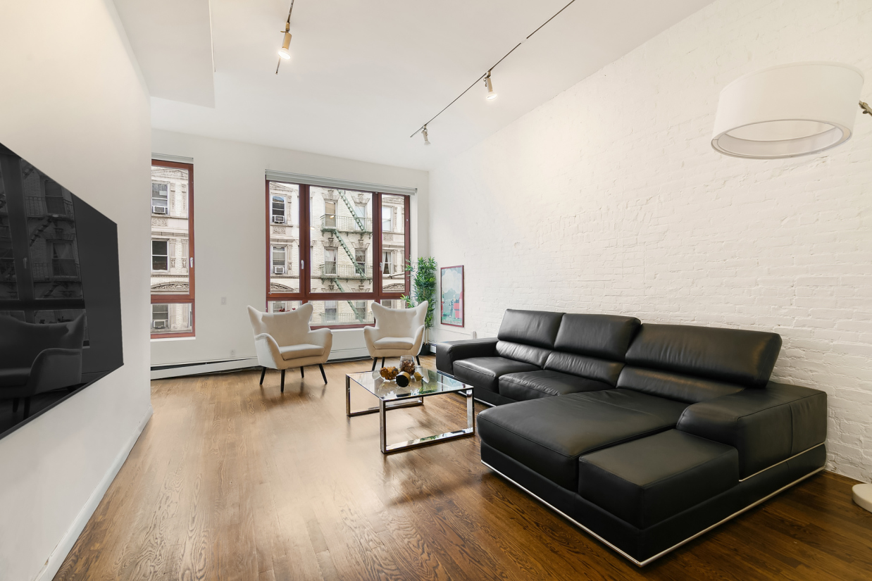 171 Spring Street, Unit 3 Manhattan, NY 10012 - Photo 1 of 7