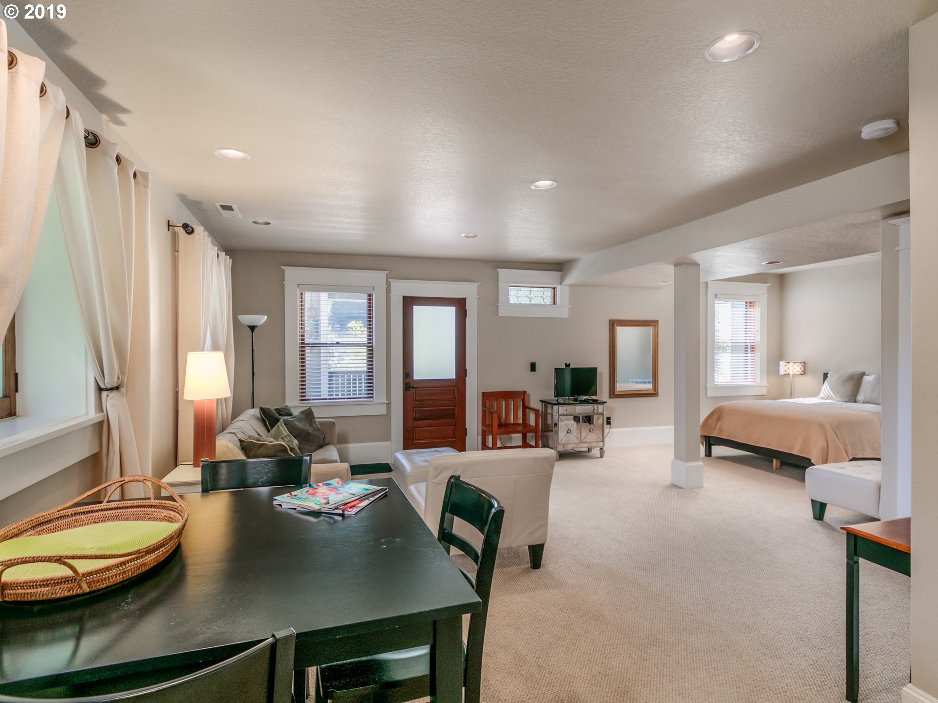 2018 Southwest Madison Street Portland, OR 97205 - Photo 28 of 32 Gallery Image 28