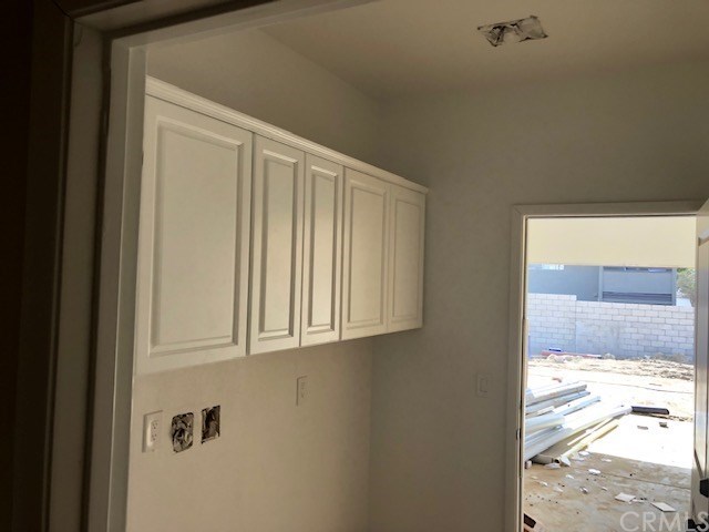 9272 Olive Street Fontana, CA 92335 - Photo 13 of 18