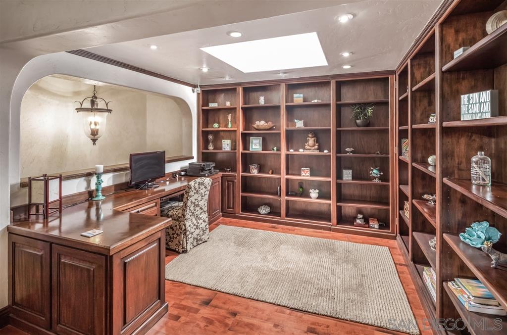 2154 Ranch View Terrace Encinitas, CA 92024 - Photo 12 of 25