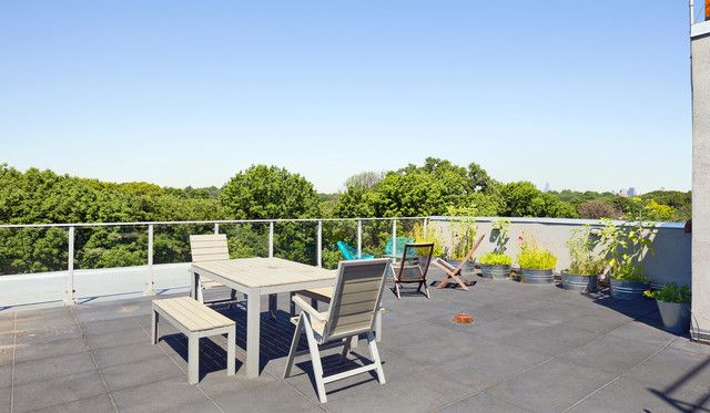 $630,000 | 185 Ocean Avenue, Unit 4B | Prospect Lefferts Gardens