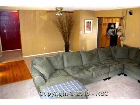 649 Paradise Lane Colorado Springs, CO 80904 - Photo 5 of 13 Huge open living room