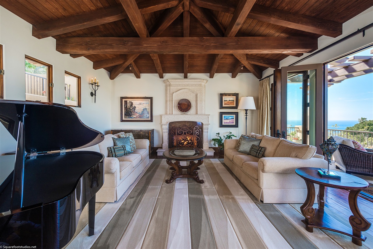 7682 Hillside Drive La Jolla, CA 92037 - Photo 3 of 25