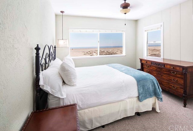 200 East Oceanfront Newport Beach, CA 92661 - Photo 6 of 21