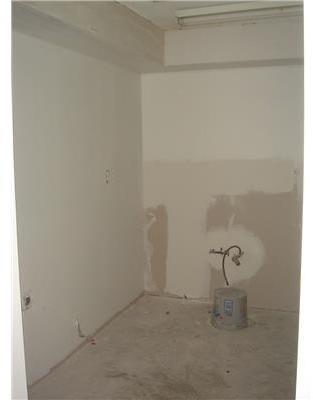 1658 Bay Road, Unit 701 Miami Beach, FL 33139 - Photo 10 of 16