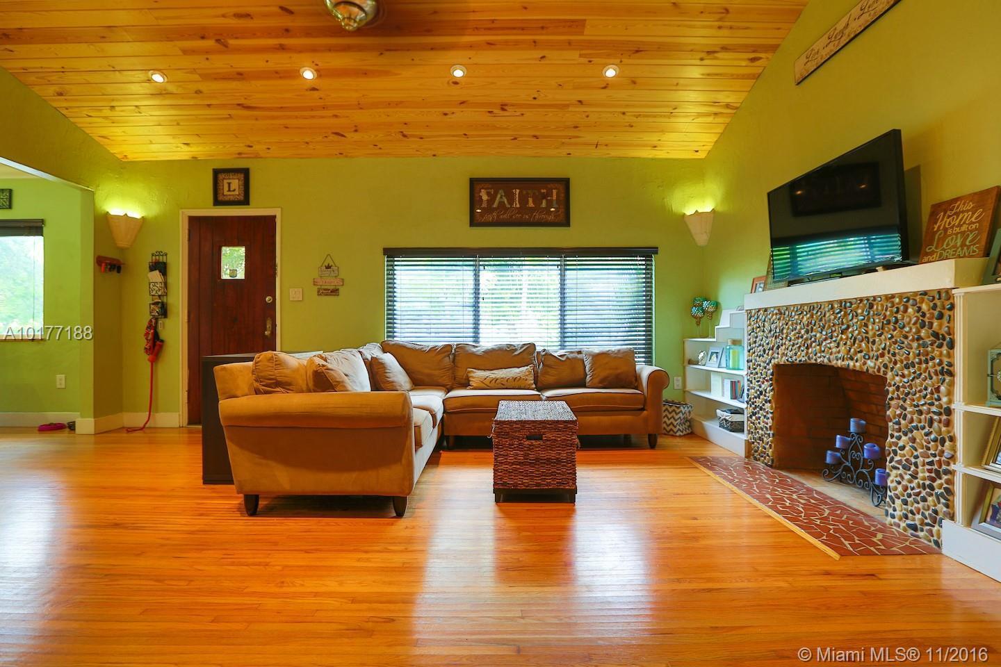 2001 Southwest 13th Avenue Miami, FL 33145 - Photo 5 of 20