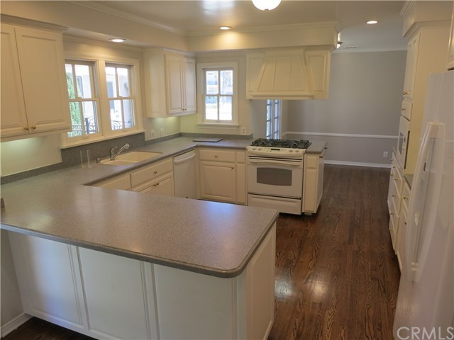 111 West Lemon Avenue Arcadia, CA 91007 - Photo 12 of 67