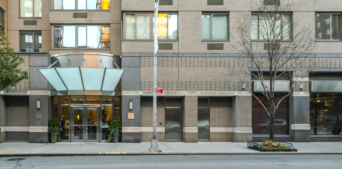 2 Columbus Ave, Manhattan, NY 10023 - Photo 2 of 3