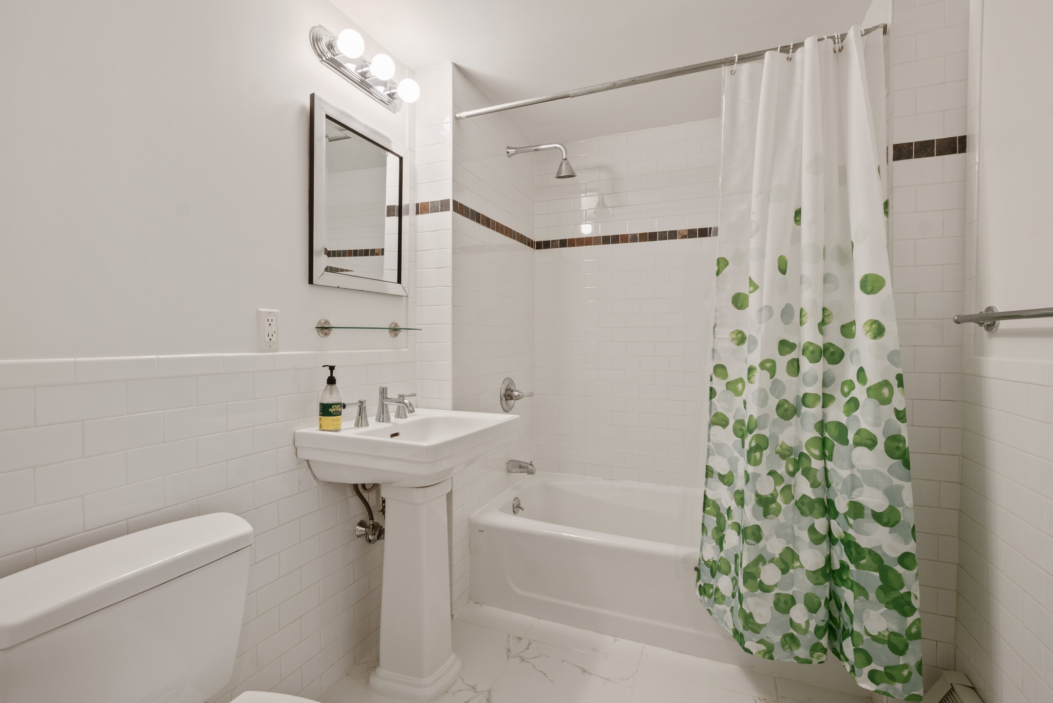 189 Avenue C, Unit 6A Manhattan, NY 10009 - Photo 6 of 7