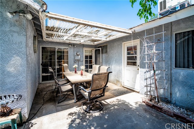 7363 Bothwell Road Reseda, CA 91335 - Photo 13 of 21