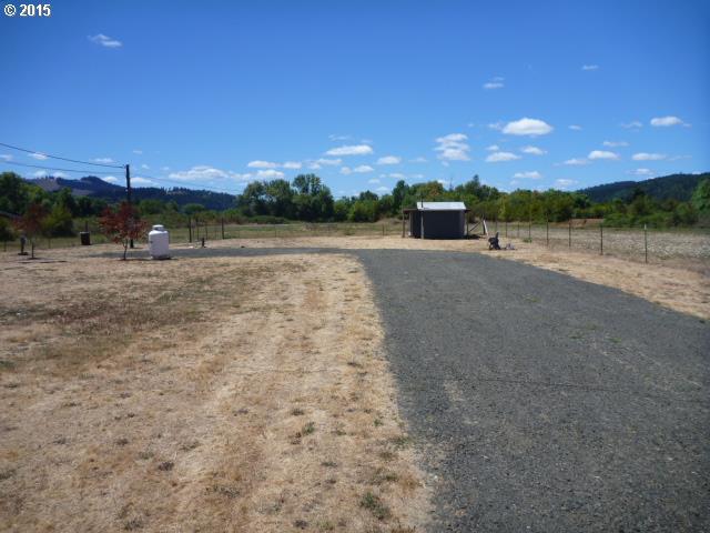 405 Plat I Road Sutherlin, OR 97479 - Photo 1 of 1