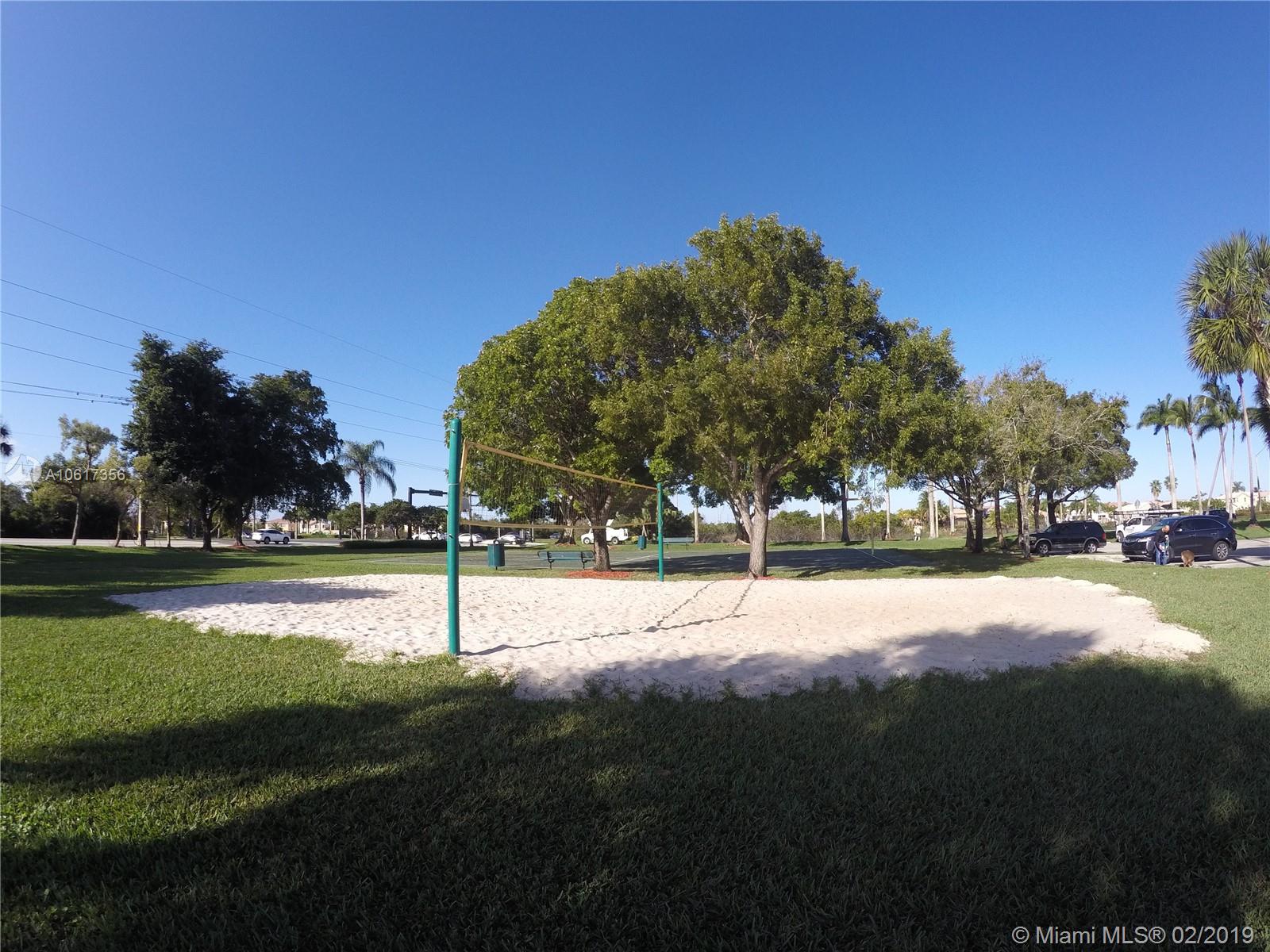811 Southwest 178th Way Pembroke Pines, FL 33029 - Photo 46 of 51