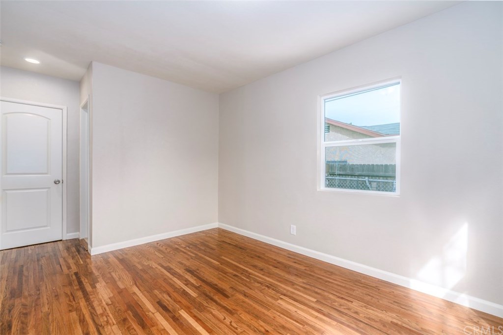 2412 Strong Avenue Commerce, CA 90040 - Photo 23 of 32