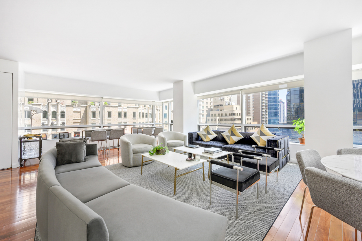 500 Park Avenue, Unit 18D Manhattan, NY 10022 - Photo 1 of 10