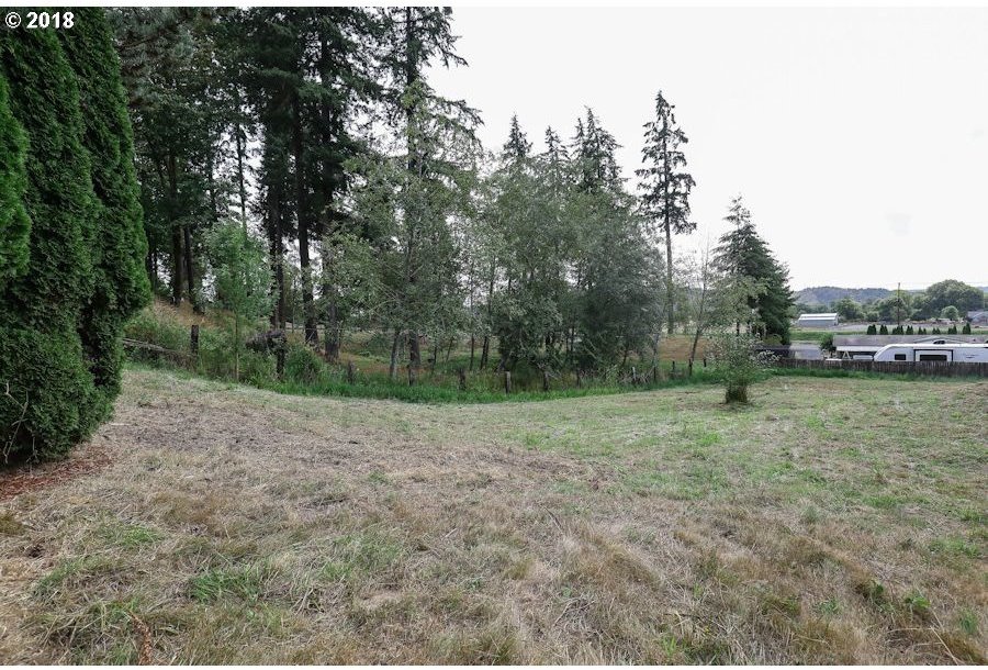 5037 Pacific Terrace Longview, WA 98632 - Photo 5 of 13