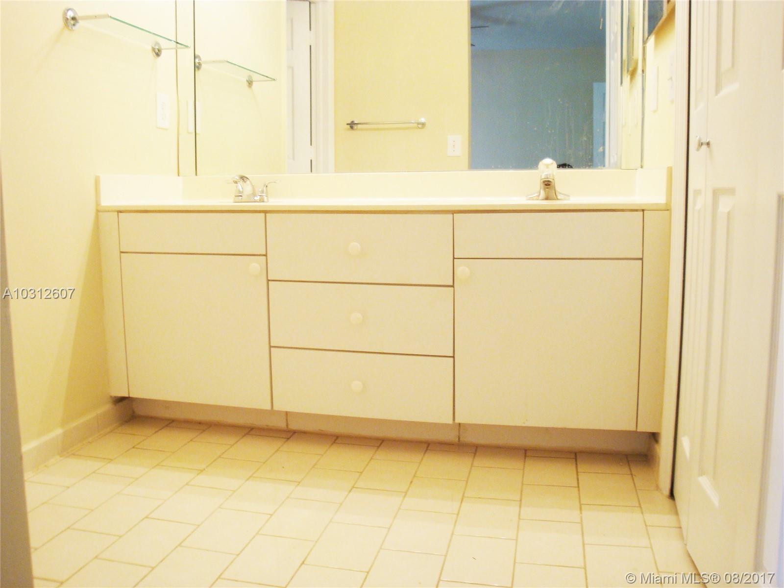 10210 Southwest 154th Place, Unit 1128 Miami, FL 33196 - Photo 18 of 29