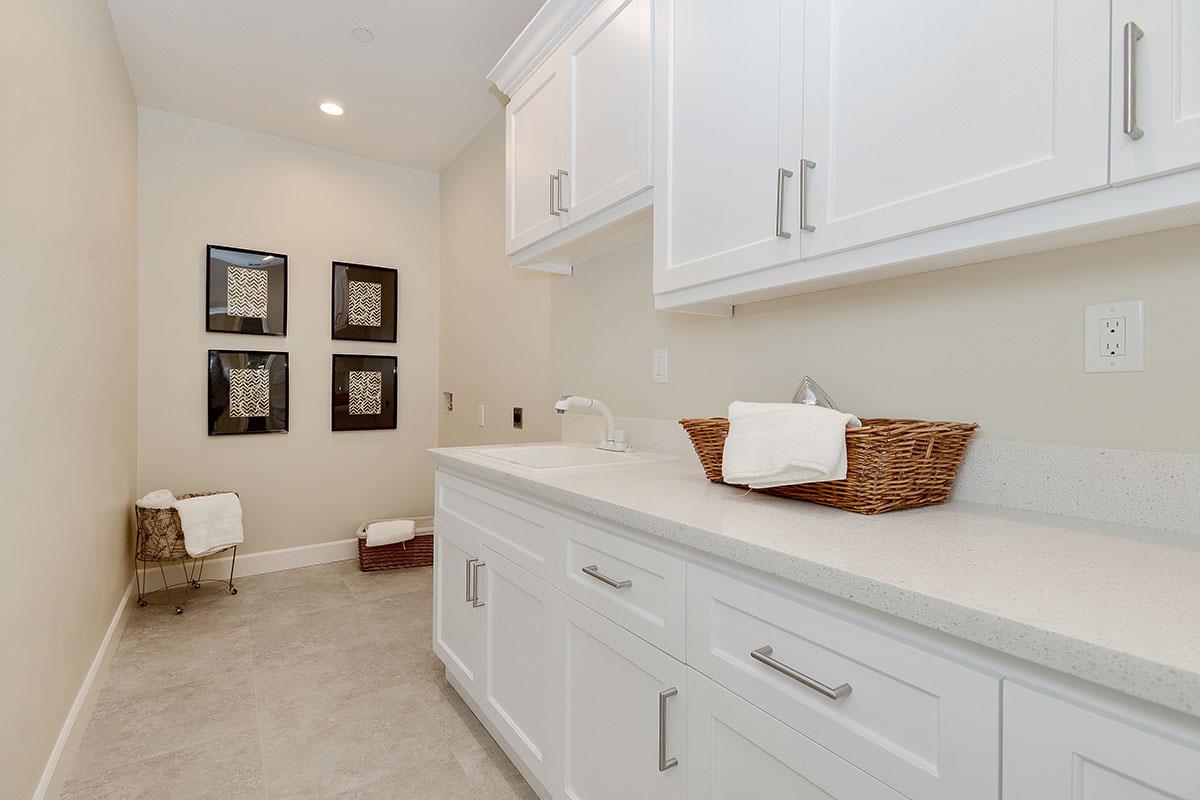 760 Darrell Road Hillsborough, CA 94010 - Photo 55 of 98