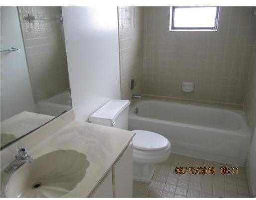 8500 Southwest 149th Avenue, Unit 1216 Miami, FL 33193 - Photo 3 of 5