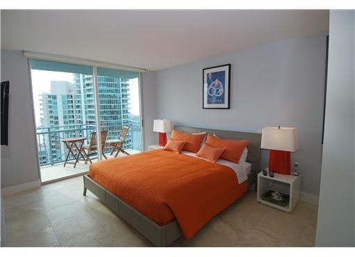90 Alton Road, Unit 2901 Miami Beach, FL 33139 - Photo 5 of 9