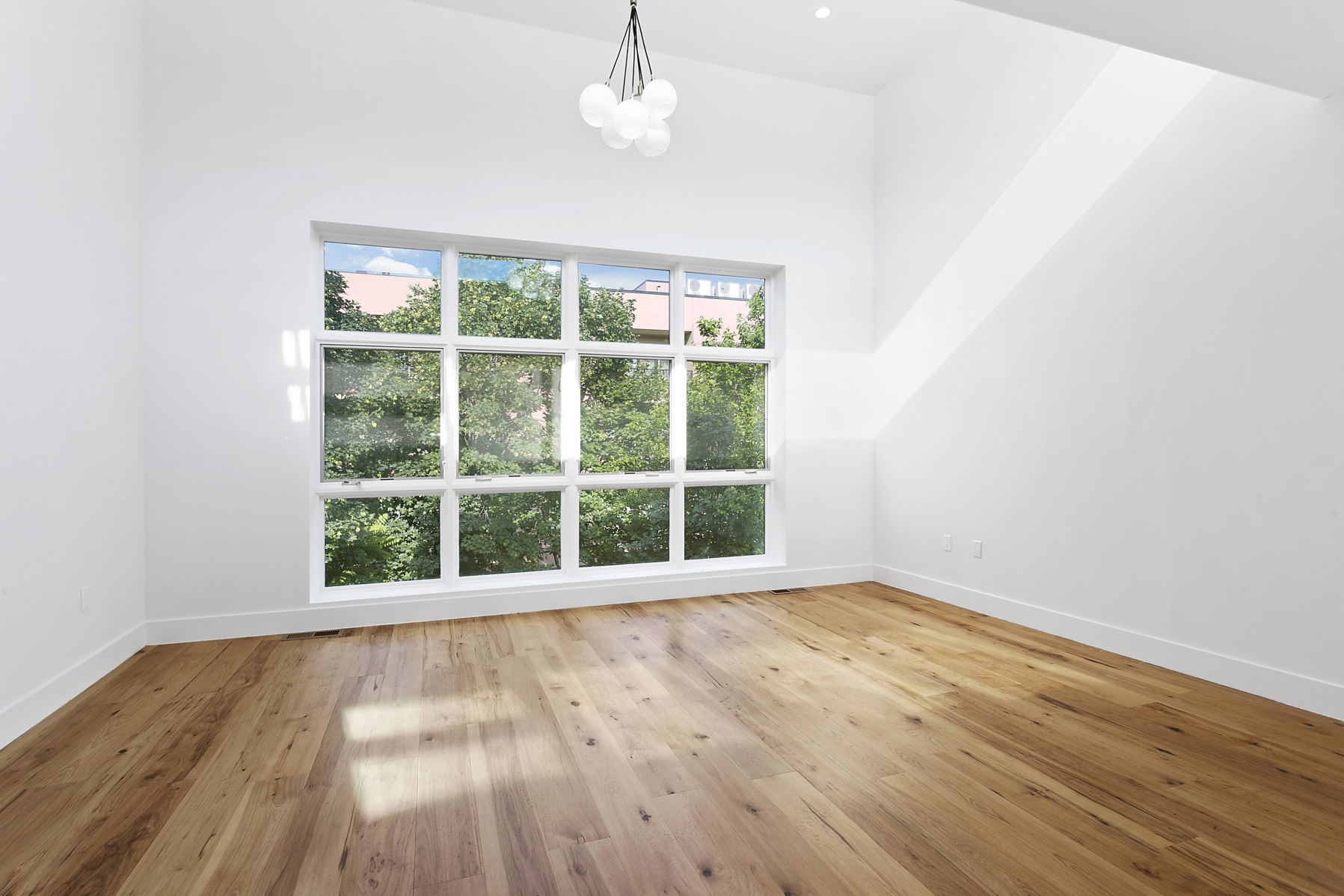 215 Spencer Street Brooklyn, NY 11205 - Photo 2 of 7