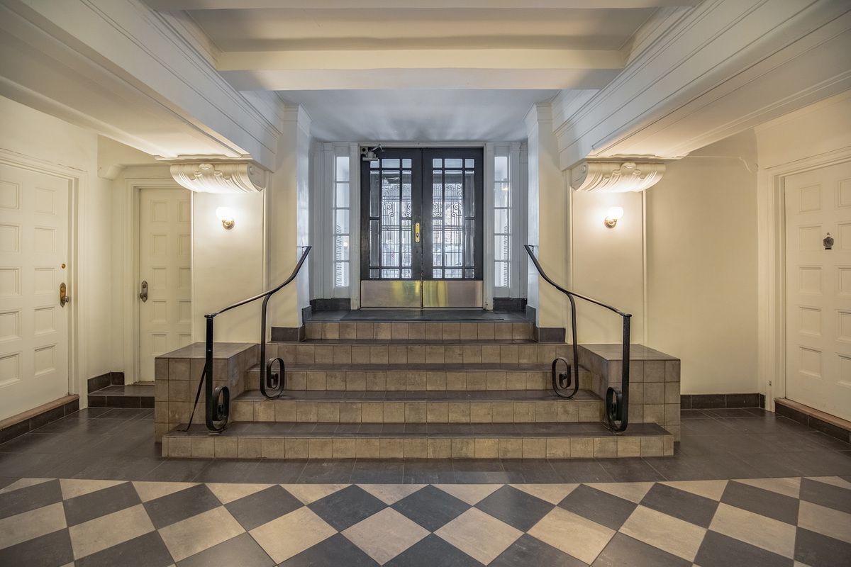 102 West 85th Street, Unit 5B Manhattan, NY 10024 - Photo 10 of 13