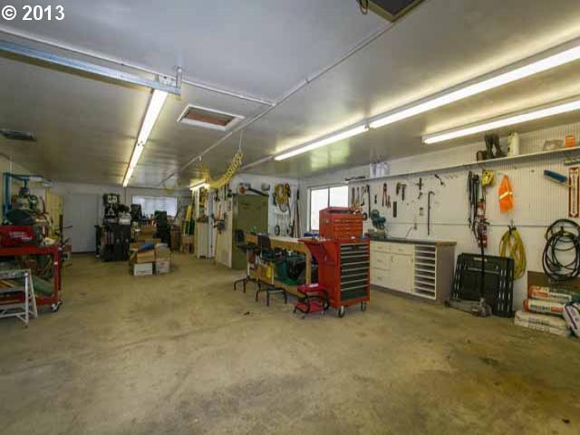 34950 Southwest Johnson School Road Cornelius, OR 97113 - Photo 9 of 16