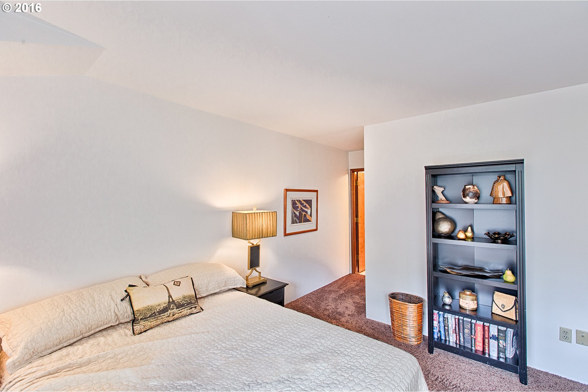 13775 Southwest Scholls Ferry Road, Unit 13 Beaverton, OR 97008 - Photo 20 of 22 Gallery Image 20