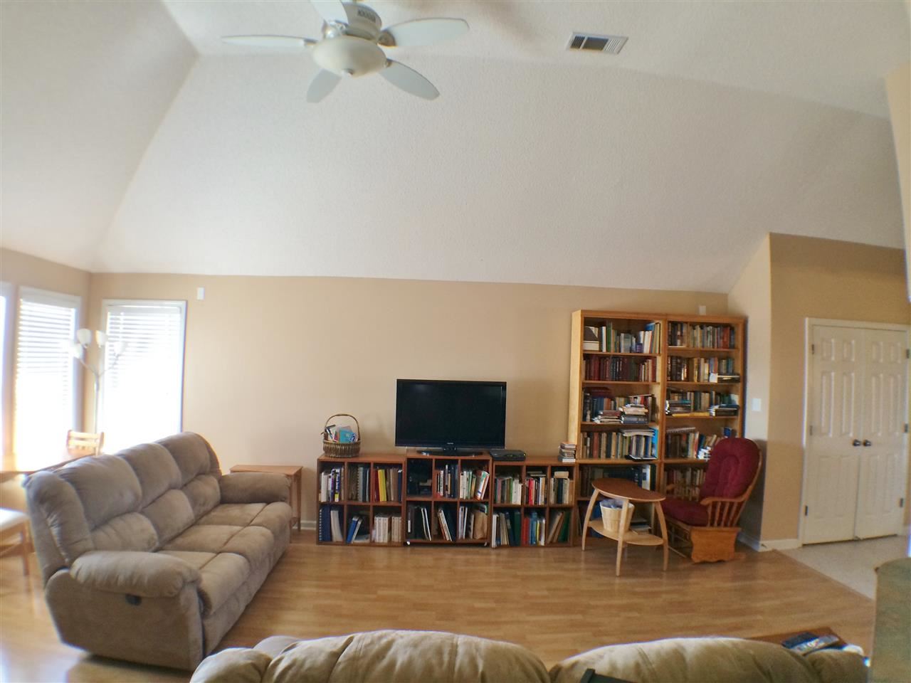2706 Breezy Ridge Trail Memphis, TN 38016 - Photo 6 of 23 Gallery Image 6