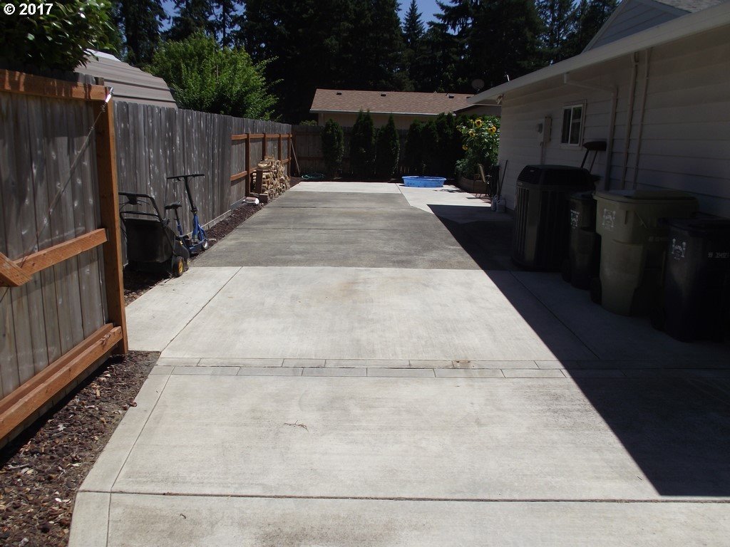20080 Southwest Rosa Road Aloha, OR 97078 - Photo 13 of 19 Gallery Image 13