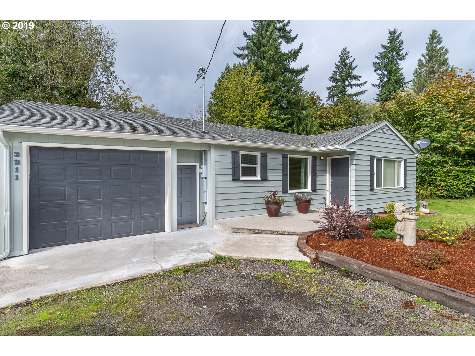 3211 Laurel Road Longview, WA 98632 - Photo 1 of 10 Gallery Image 1
