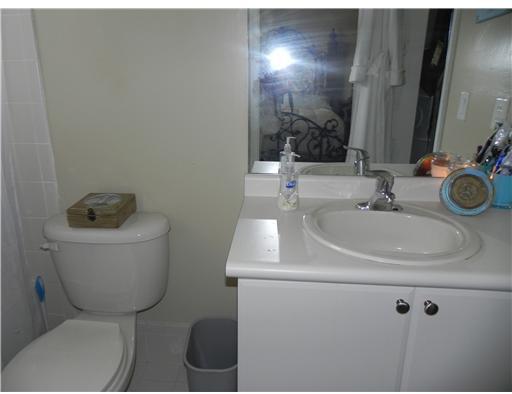 3952 Southwest 157th Avenue, Unit 221 Miramar, FL 33027 - Photo 5 of 11