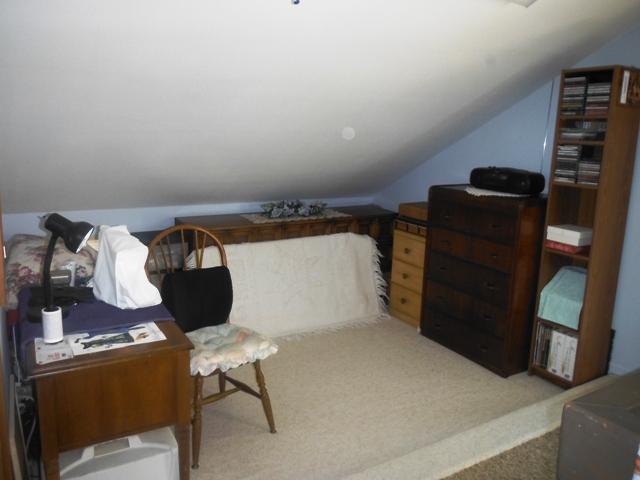 23612 Country Villa Road Ramona, CA 92065 - Photo 13 of 18 Upstairs adjacent to bedroom