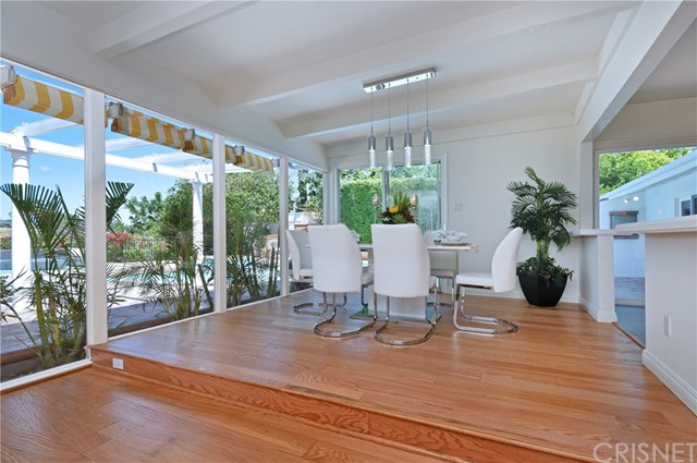 4406 Coronet Drive Encino, CA 91316 - Photo 6 of 44