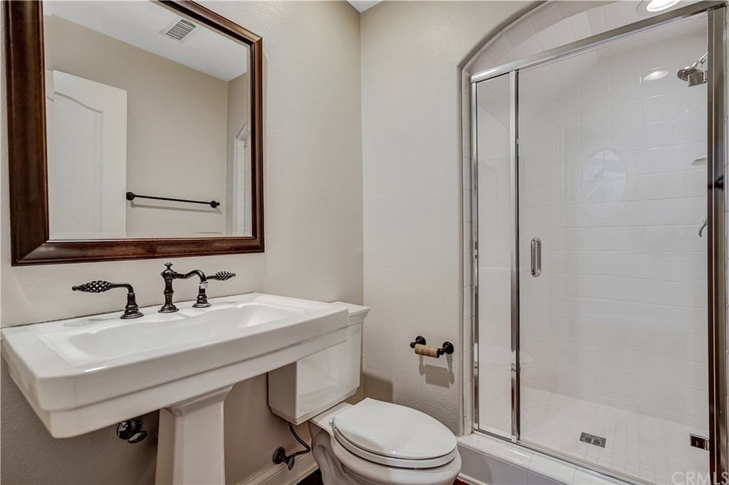 22 Ferrand Newport Coast, CA 92657 - Photo 9 of 68