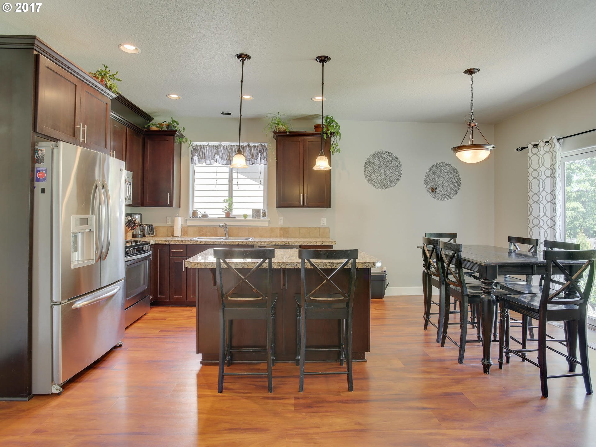 2130 Southeast Barnes Road Gresham, OR 97080 - Photo 5 of 20 Gallery Image 5