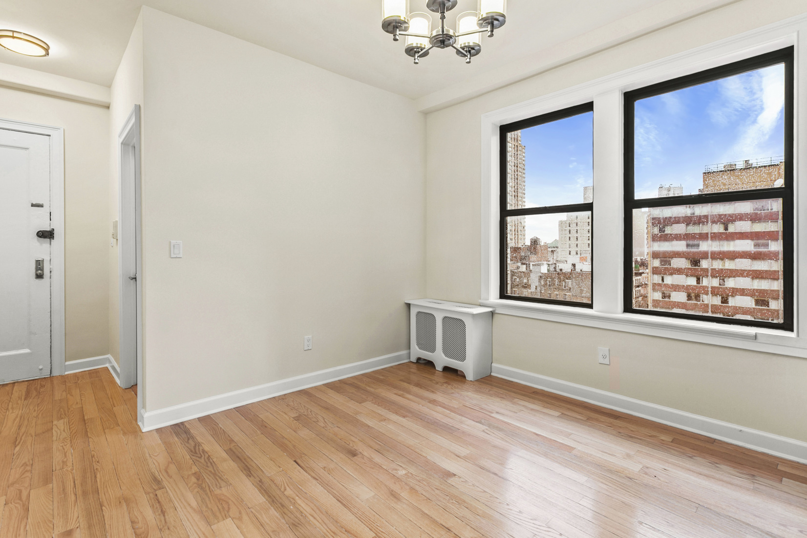 245 West 51st Street, Unit 302 Manhattan, NY 10019 - Photo 2 of 10