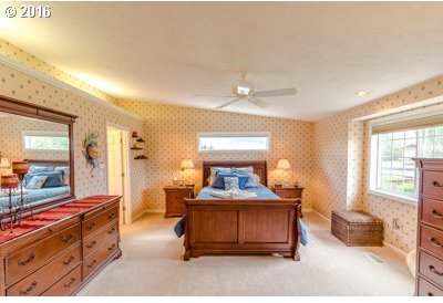 1771 East Lincoln Road Woodburn, OR 97071 - Photo 22 of 29 Gallery Image 22