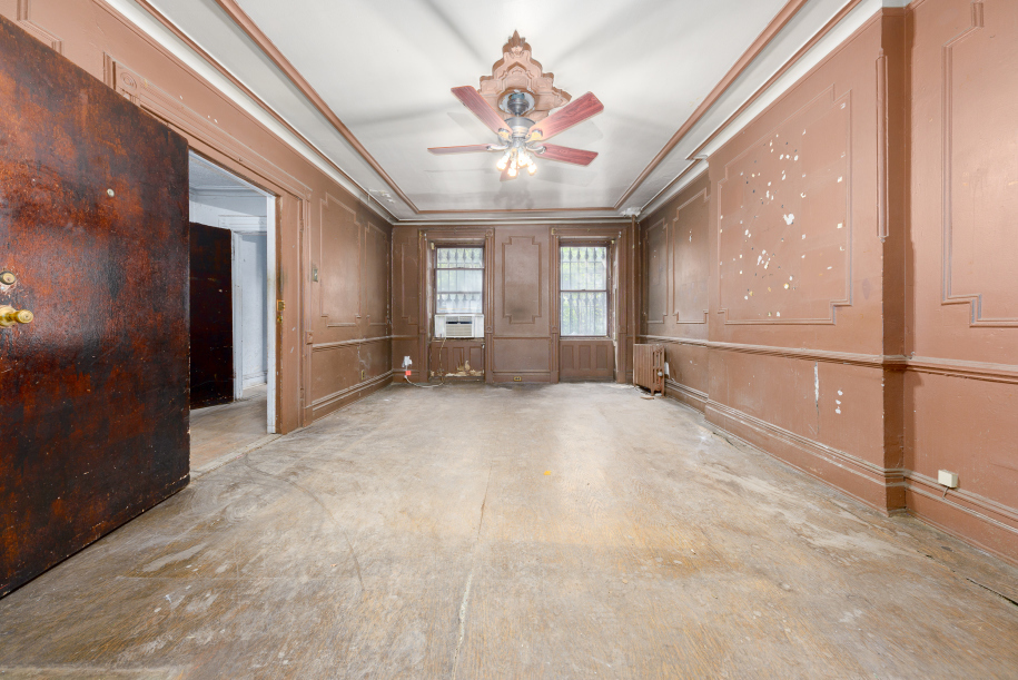 387 Madison Street Brooklyn, NY 11221 - Photo 3 of 9