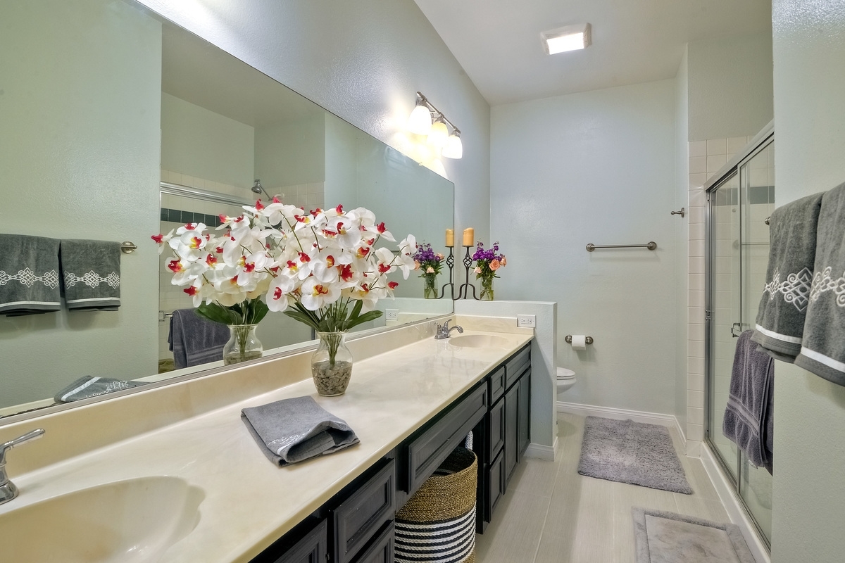 13742 Midland Road Poway, CA 92064 - Photo 18 of 25 Gallery Image 18