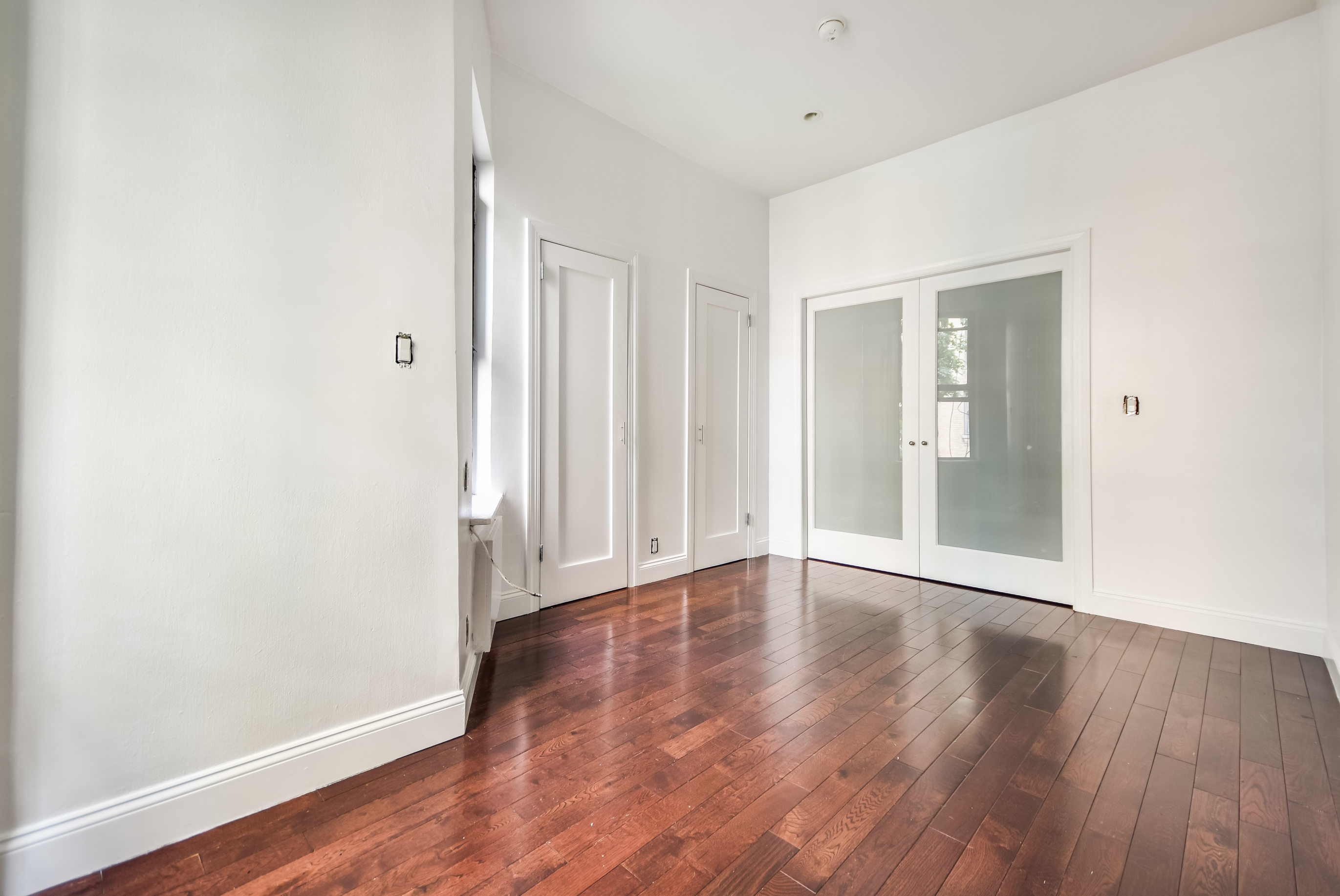 313 East 78th Street, Unit 2D Manhattan, NY 10075 - Photo 2 of 7